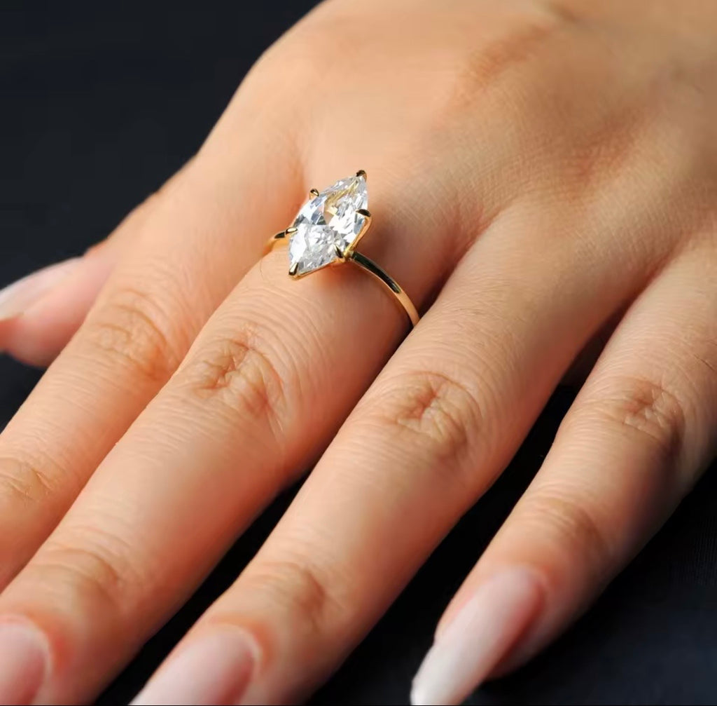 Avélisse Ring