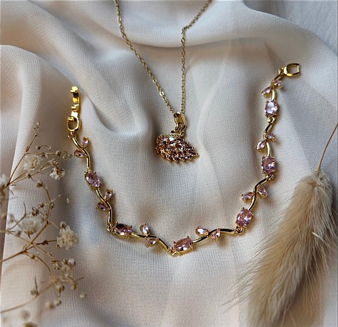 Pink & gold swan necklace
