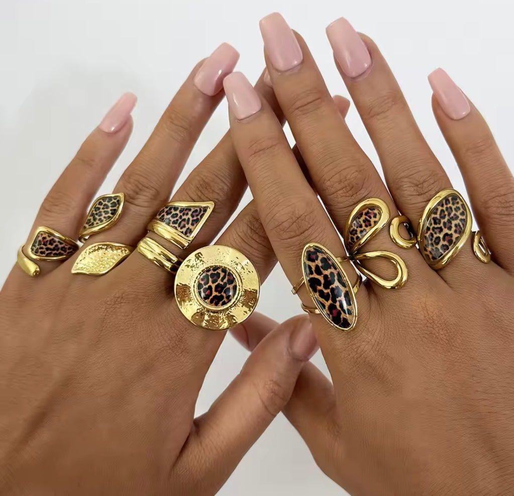 Leopard print rings