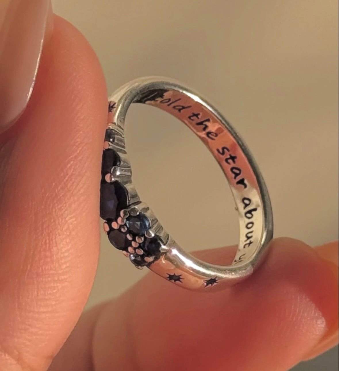 Hidden message star ring