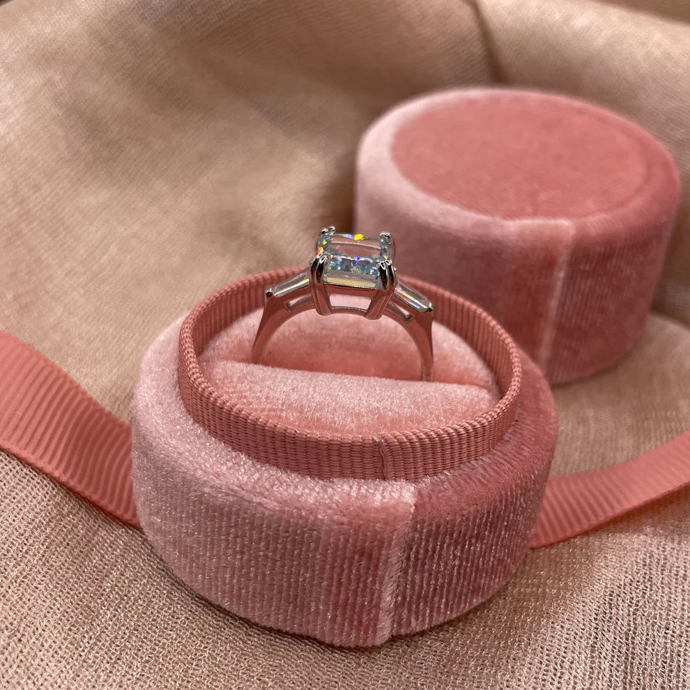 Crushed ice ring