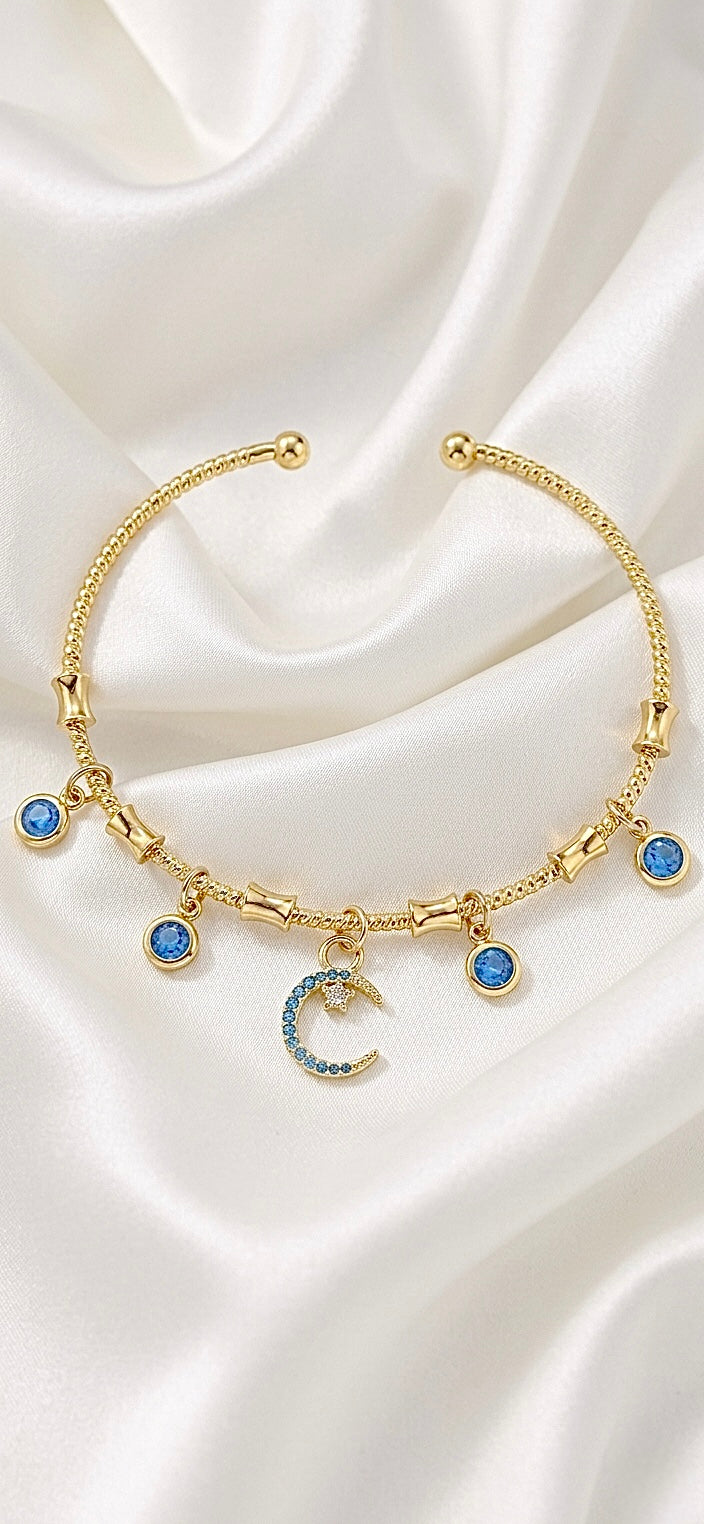 Uoim bracelet