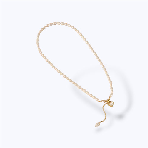 Adjustable pearl heart necklace