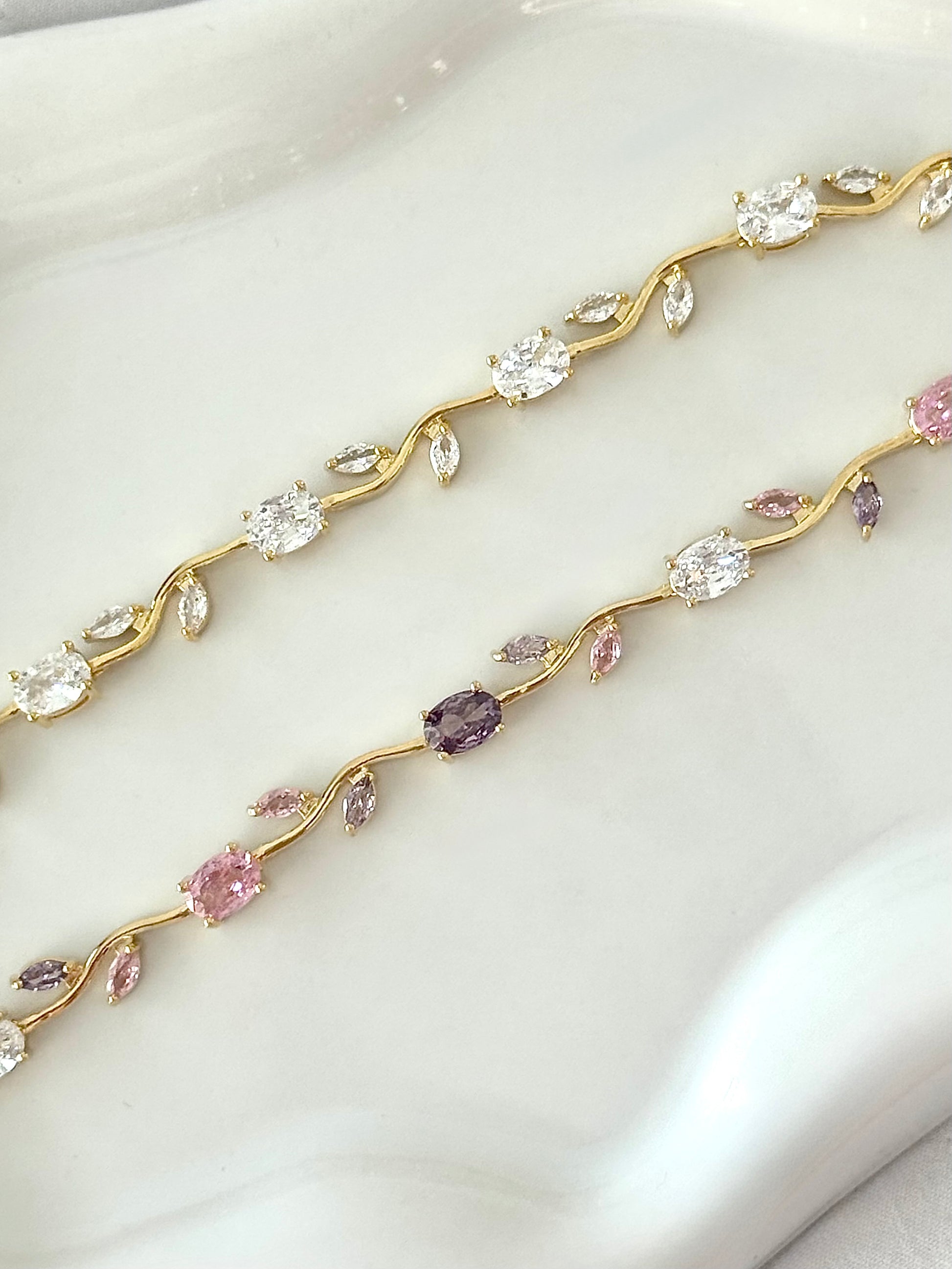 Tulip bracelet