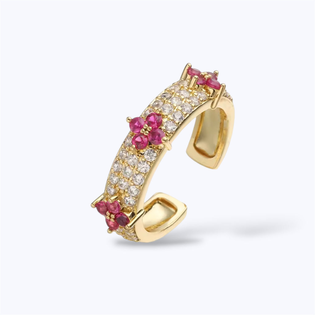 Gold motif ring
