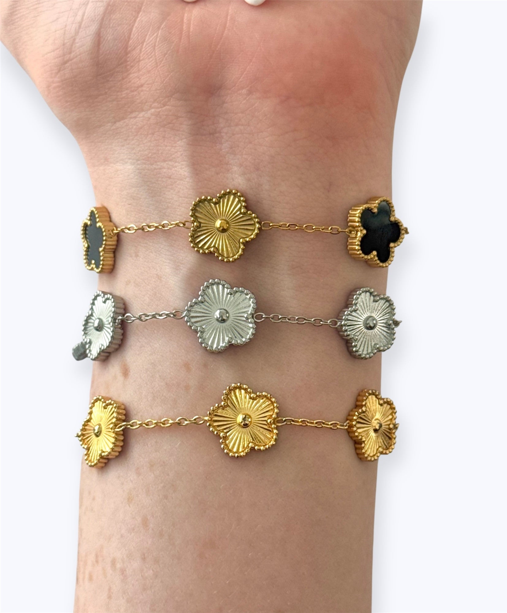 Stainless steel clover braclet