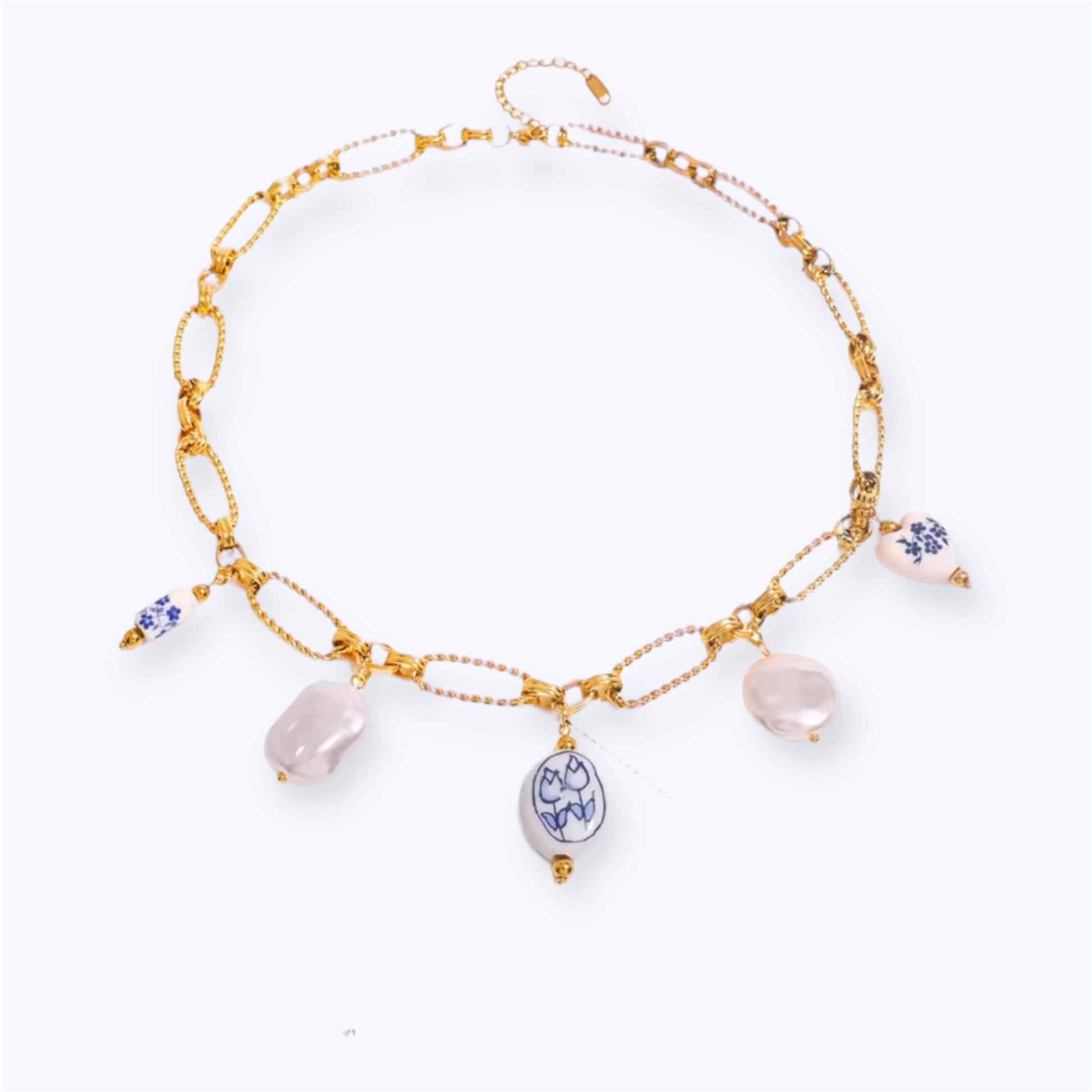 Blossom pearl necklace