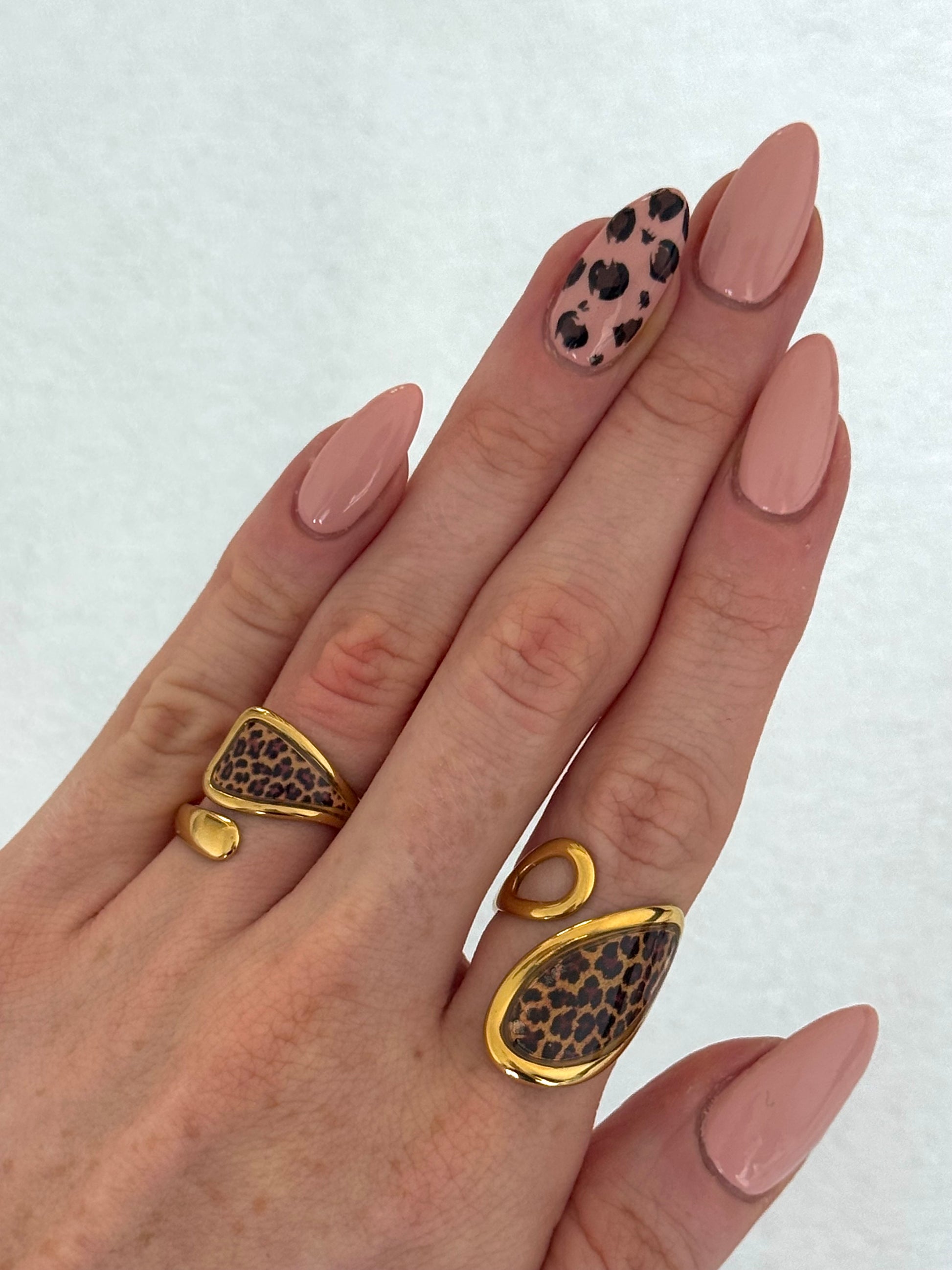 Leopard print rings
