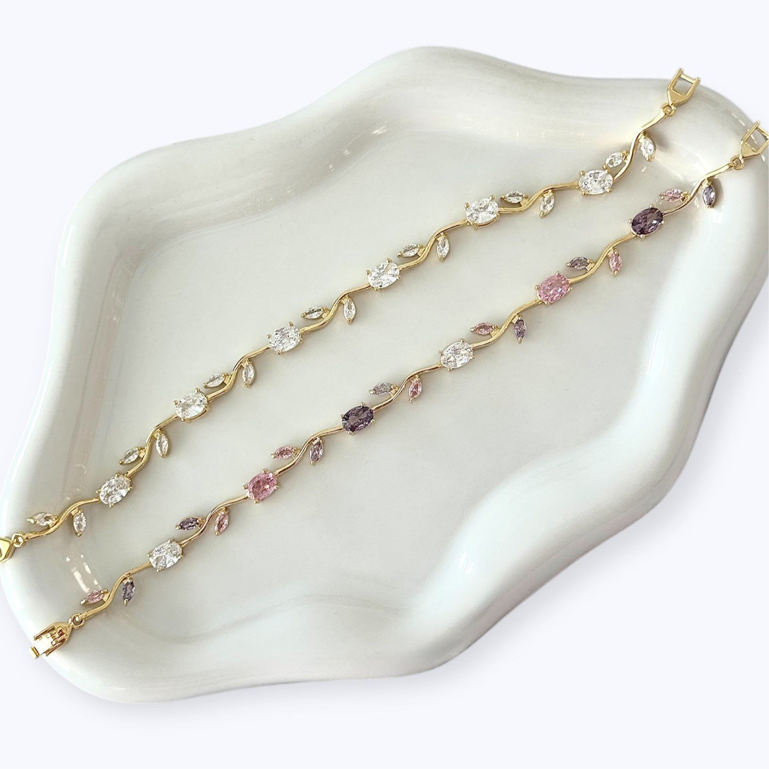 Tulip bracelet