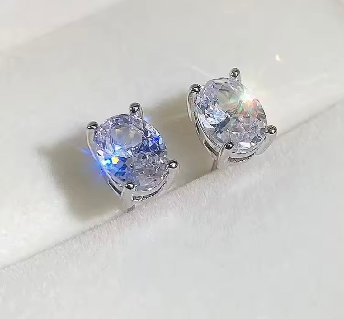 Oval earrings