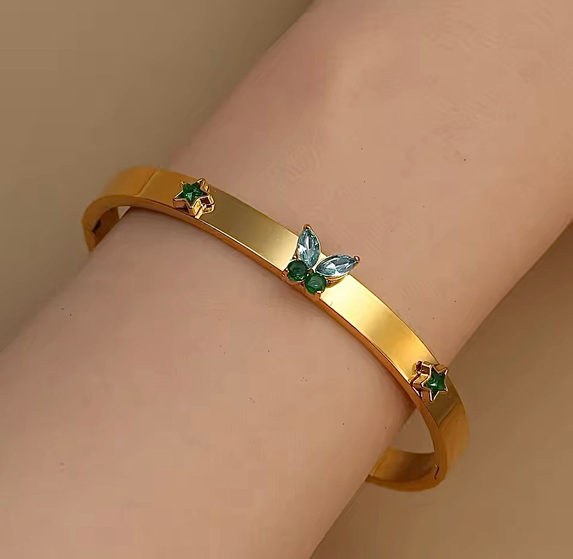 Forest bangles