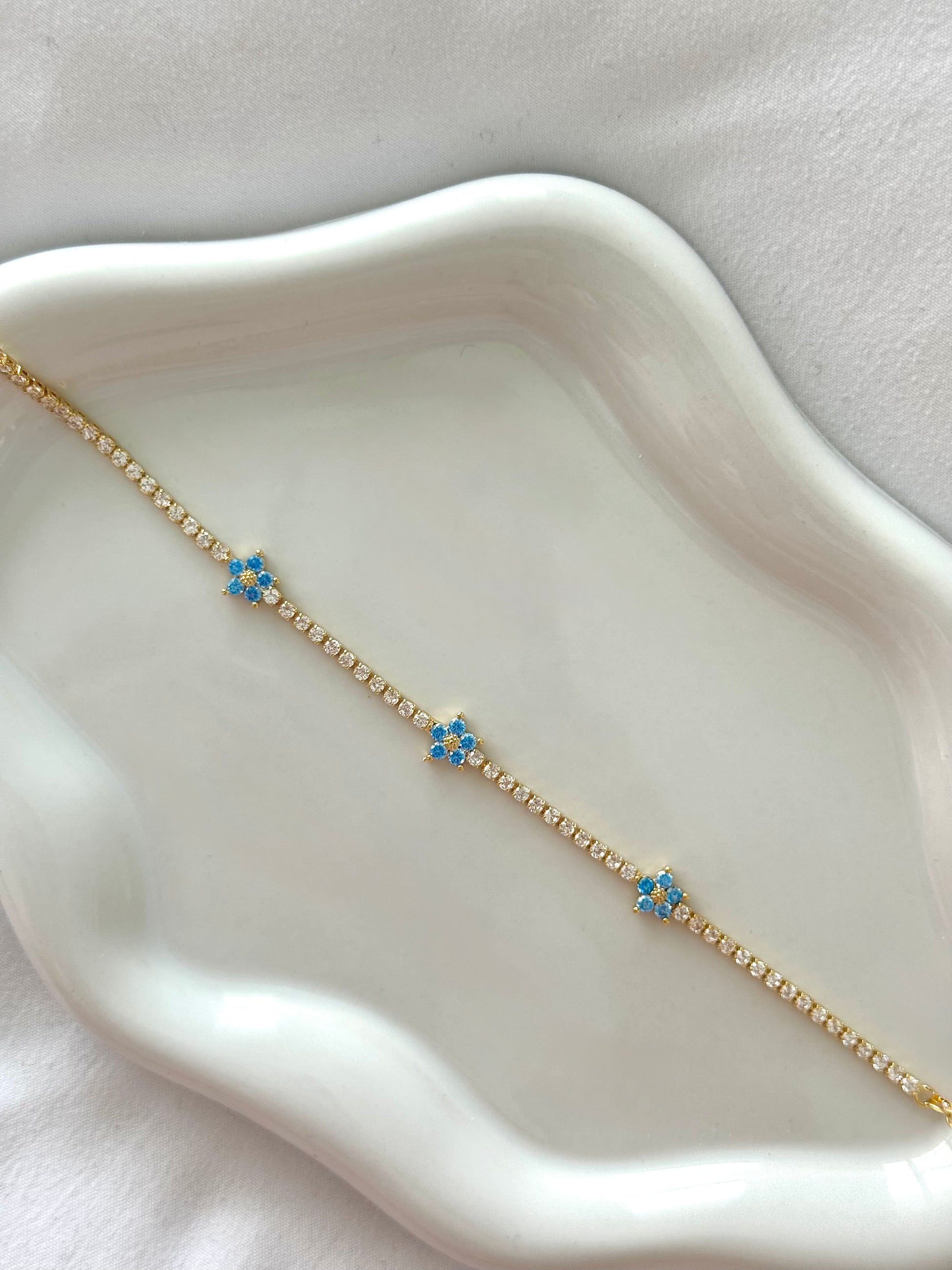 Floral bracelet
