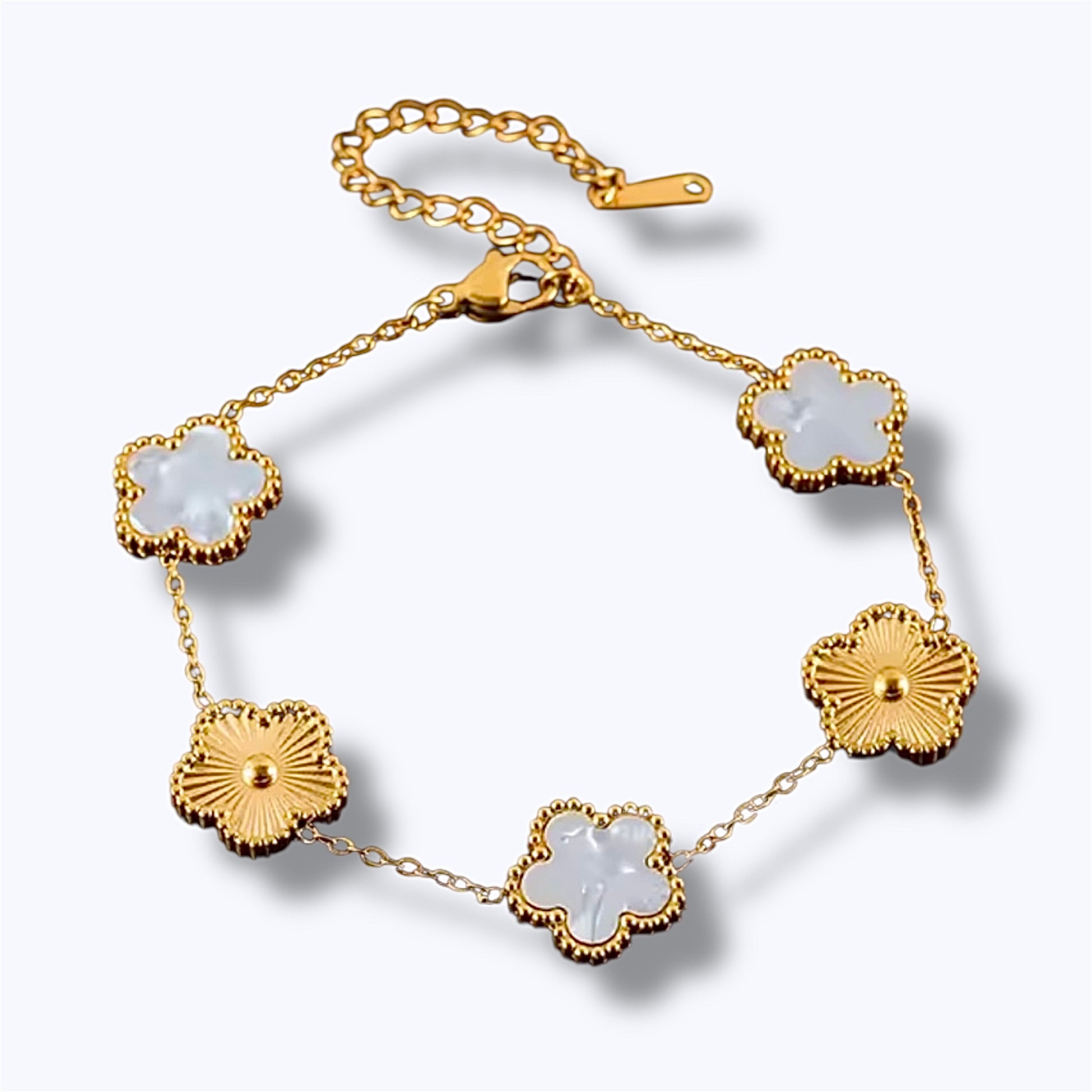 Stainless steel clover braclet