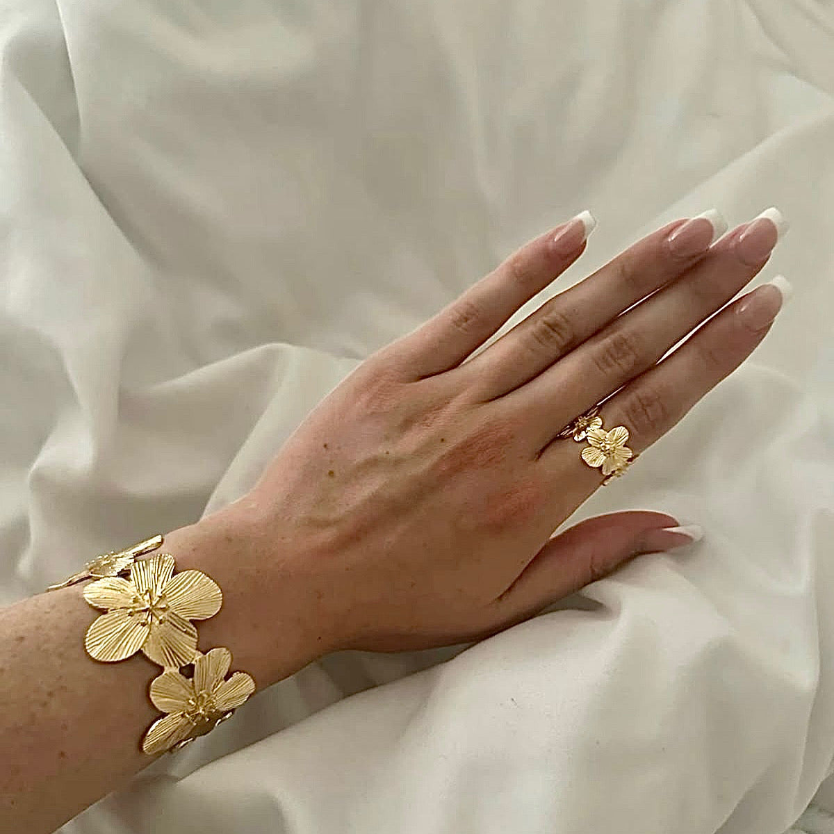 Flower cuff bangle